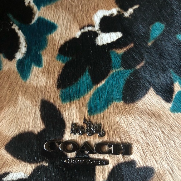 Coach NWT. Edie shoulder bag. Print & dyed calf hair. Limited Edition. ♥️ - Picture 5 of 13